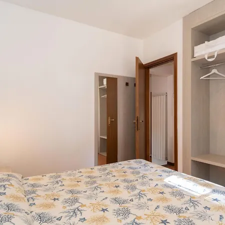 Mare E Pineta-3 By Interhome